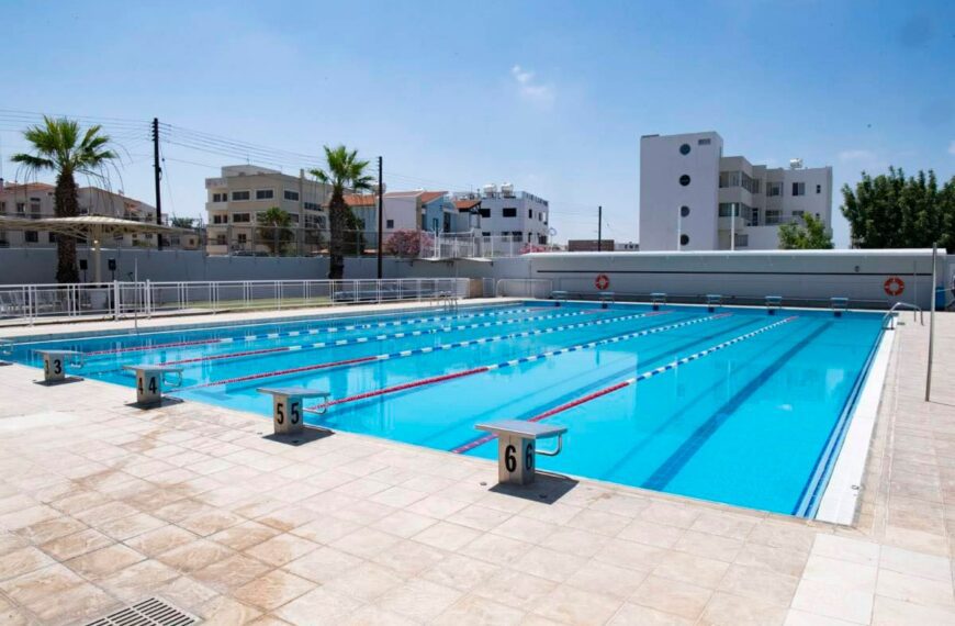 Δήμος Πάφου: “Δεν ανοίγει το κολυμβητήριο λόγω προβληματικών…
