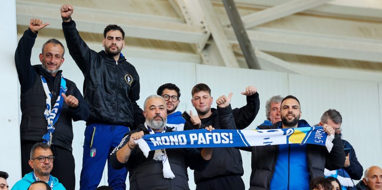 Φωτορεπορτάζ από την ΠΑΦΙΤΙΚΗ κερκίδα