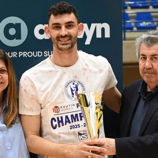 “Έσφιξε τα δόντια” και αγωνίστηκε ο MVP του τελικού Νικόλας Ελευθερίου