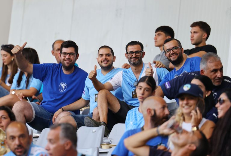 Φωτογραφίες από την ΠΑΦΙΤΙΚΗ κερκίδα!