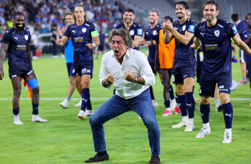Μια κατηγορία μόνος του ο Πορτογάλος!