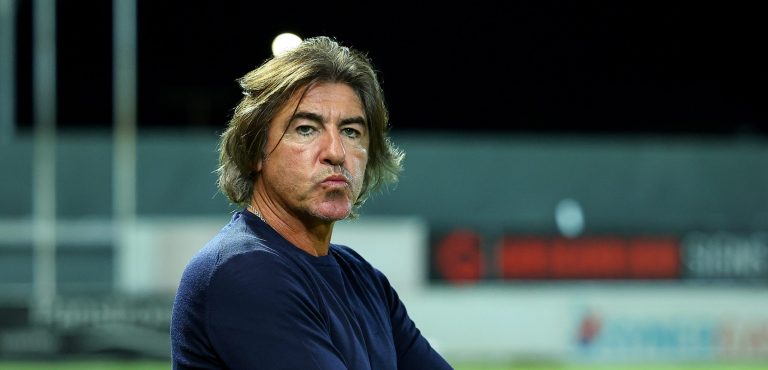 Έξαλλος ο Σα Πίντο: «Ο διαιτητής δεν μας έδωσε ένα πέναλτι»