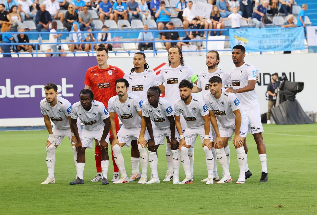 &Pi;ά&phi;&omicron;&sigmaf; FC: &Chi;&omega;&rho;ί&sigmaf; &sigma;ί&gamma;&omicron;&upsilon;&rho;&alpha; &tau;&rho;&epsilon;&iota;&sigmaf; &sigma;&tau;&eta;&nu; &Iota;&tau;&alpha;&lambda;ί&alpha;&hellip; &Delta;ύ&omicron; &epsilon;&xi;&alpha;&iota;&rho;&epsilon;&tau;&iota;&kappa;ά &alpha;&mu;&phi;ί&beta;&omicron;&lambda;&omicron;&iota;